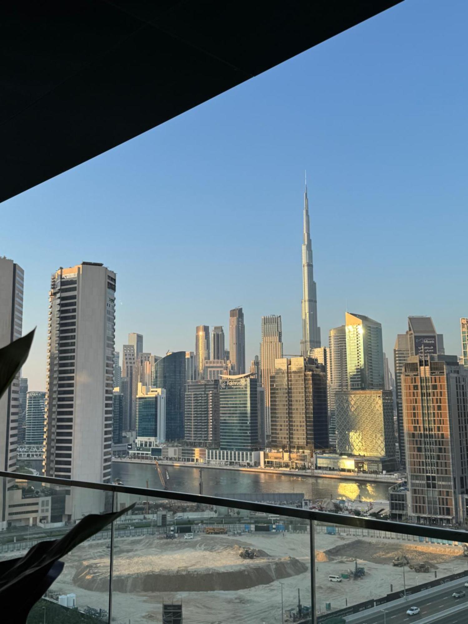 شقة Sleek 1bhk, Cozy Retreat Near Burj Khalifa & Canal